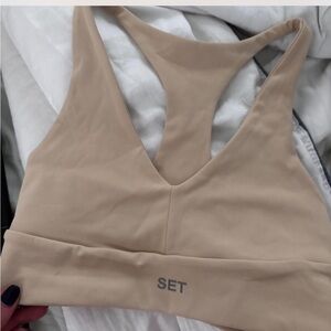 Set active bra size small never worn